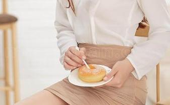 爱丝的原图合集——“人工操作少女”未完成的创作旅程？好奇心作怪！