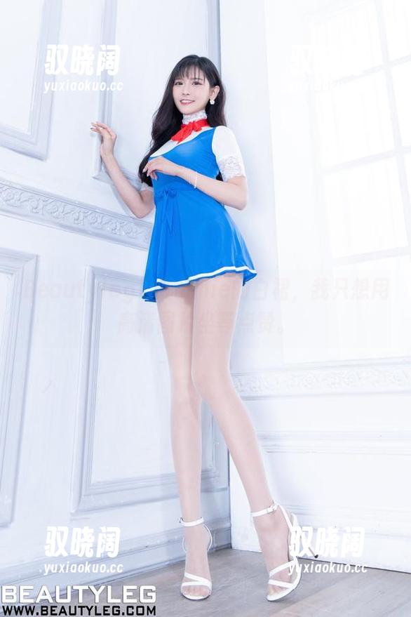 Beautyleg-Emmie Beautyleg - Emmie的白裙,我只想用高清图片坐等点赞。