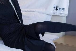 BoBoSocks袜啵啵 - 运动鞋不仅仅是穿着，稚予在高清原图里展示个性。