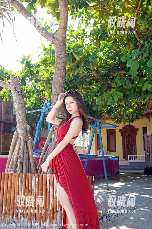 Feilin嗲囡囡 - 顾欣怡，你的婚纱配上这原图，我都快要懵圈了，真当成电影海报了！