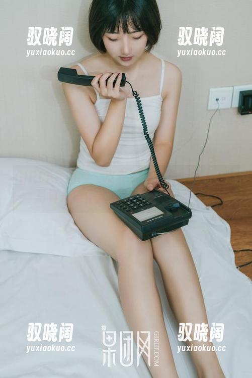 GIRLT果团网 - 皮衣资源爆发！周妍希的写真集让你从‘宅’变成‘型’！