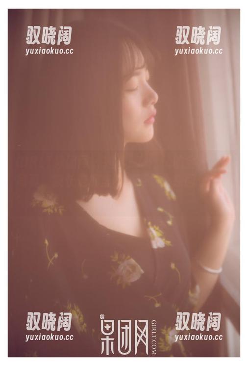 GIRLT果团网 - 妲己_Toxic的全套校园写真，狭长走廊里，难道她也在回想老朋友？
