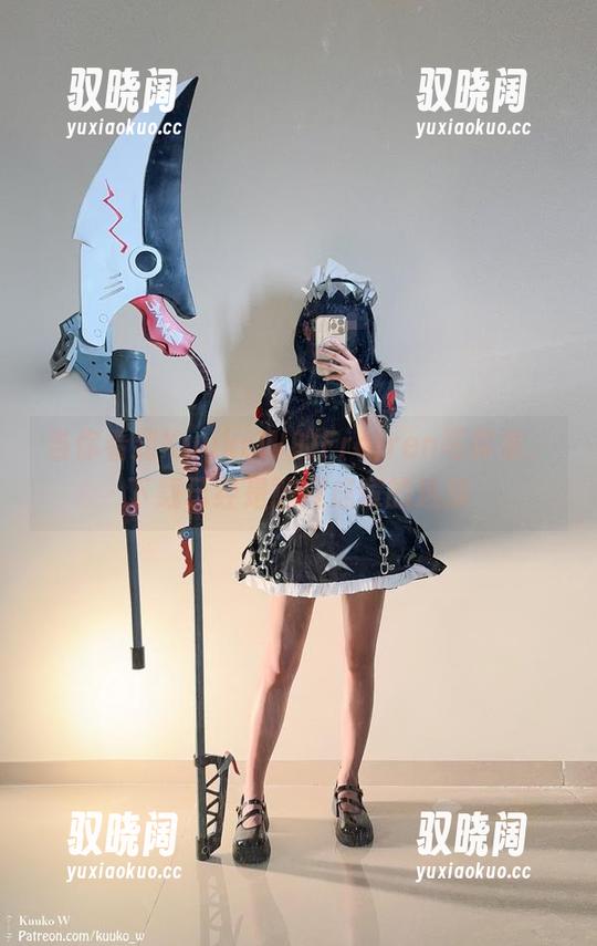 当你看到KuukoW的Freiren写真集，下载已经是顺理成章的选择