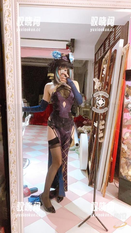 Luisa_零纱，‘死库水’的陪伴下，忍不住多看几眼！