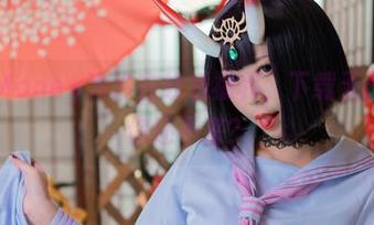 女神Money冷冷在线送福利，下载无门槛，你还不来？