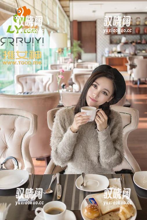 TGOD推女神 - 施忆佳Kitty酱的万圣节身影，图片不够？快来下载板！