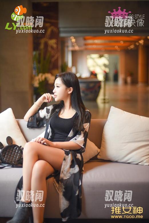 TGOD推女神 - 施忆佳Kitty酱的油亮作品，等不及要看原图，真有一种直戳心底的冲击感。