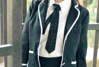 TGOD推女神 - 黄可christine的高清裸足写真：一脚踏三地，想看吗？