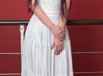 TuiGirl推女郎 - 娜露的双马尾与私房她的原图——一根马尾向我飞来，我先闪开！