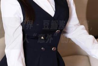XIAOYU语画界 - 豆瓣酱的图集，女友真是让人“意外”的迷人呢