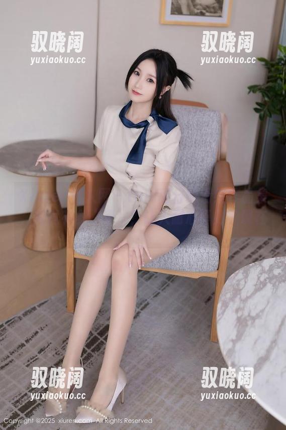 Xiuren秀人网 - tina甜仔的清纯作品集，究竟有多“清”？让人耐心等到了现在。