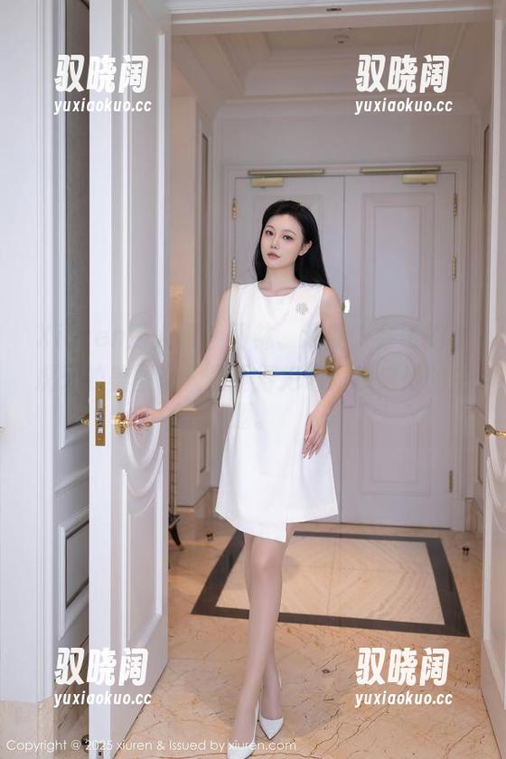 Xiuren秀人网 - 网袜、清新，会飞的小虎牙的美图让人恨不得把墙面换成她的主题。