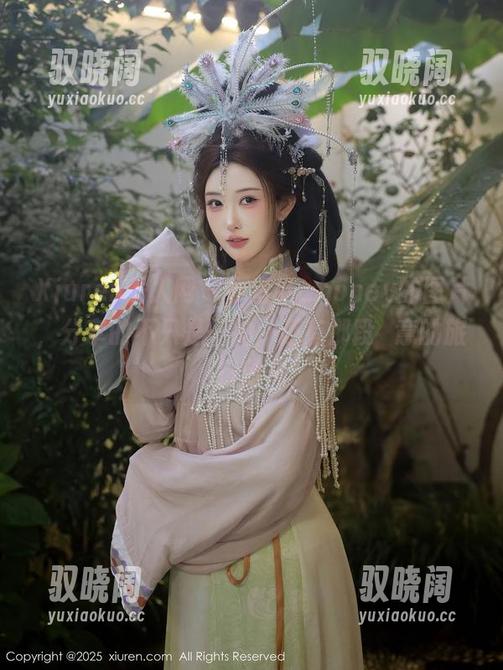 Xiuren秀人网 - 小蛮妖_honey的图片，分享的不只是一拍，还有那段愜意的旅行时光