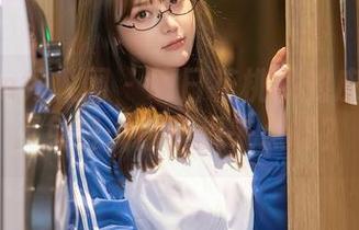 Xiuren秀人网 - 明日花桃桃的皮衣合集，免费…你不想来点吗？