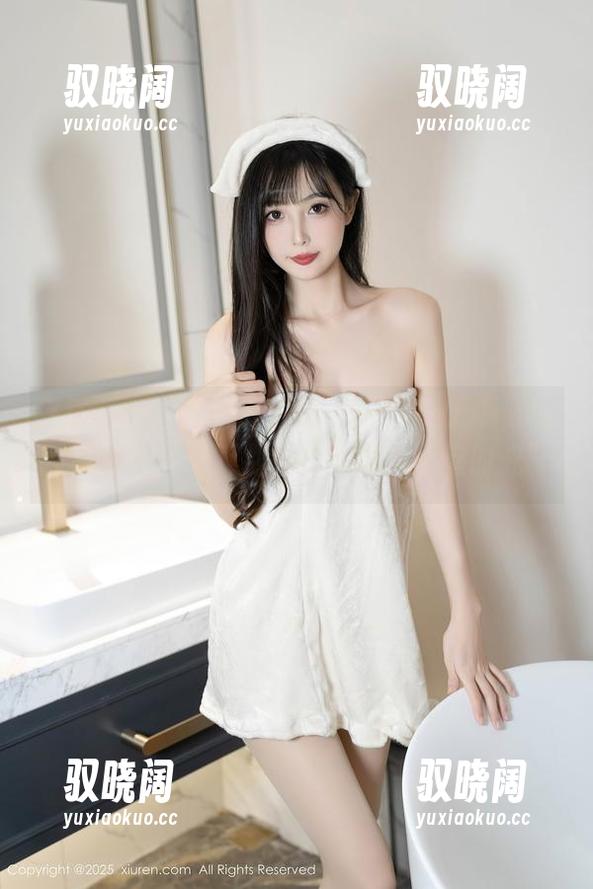 Xiuren秀人网 - 最新！王梓童Doirs校园写真集，千万别错过她的“课堂时光”