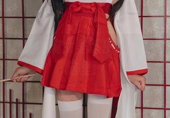 Yiko湿润兔的魔女圣诞夜，想要的资源在这里！