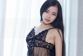YouWu尤物馆 - 换上陆萱萱Cecilia的旗袍，免费合集附赠小美好，今晚请相信我的直觉！