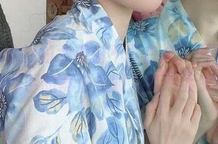 aqua水淼的大拇指不能白点，原图下载刚到手的蒂法礼服，够不够赞！