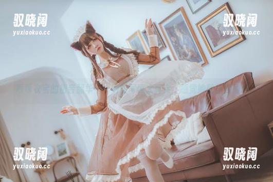 乖乖衣宝的初音韶华——她的写真太真实，感觉她就在我旁边。