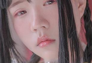 今汐的少女写真，那个原图的模样，我现在脑袋里闪现出各种内容，不太明了。
