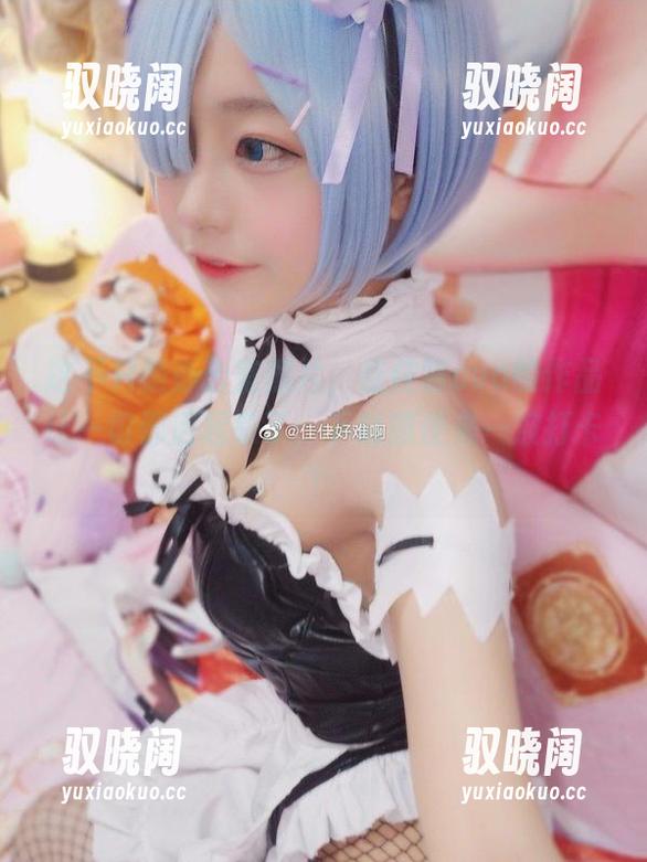这不只是办公室照片，佳佳酱ovo的作品让一切都活起来了，下载顺便来一波打卡！