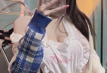 微密圈 - 兔宝妮to的夏天新美图，又是一年“看我多好看”的时刻！
