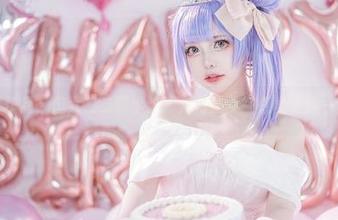 说是一幅作品，但六二二同学这“方舟圣女”感觉更像一段旅程。