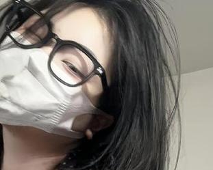 微密圈 - 漂浮在可爱的肉巴的紫色梦里，美图合集即可扬帆，顺便抓住几片云彩。