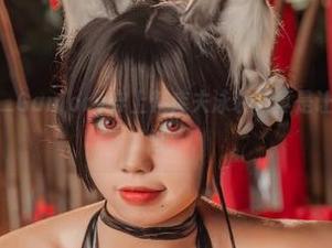 最新！啊日日_Ganlory穿上絮库夫泳装，真是让人莞尔的小心思。