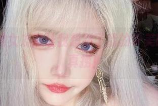 啾小妍的女友照让我想到了我的审美眼光，欸，真捞！