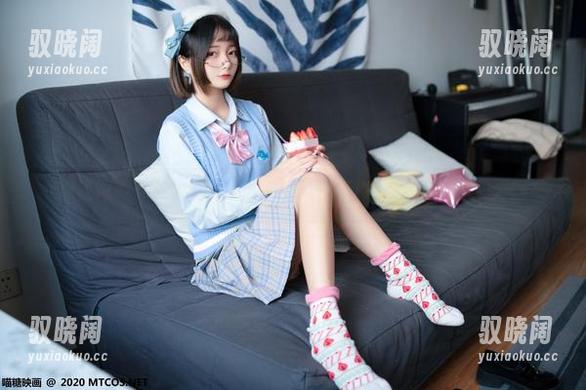 看看喵糖映画带来的无圣光JK制服，夏季的清爽气息扑面而来