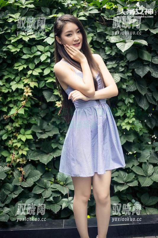 头条女神 - 火儿与瑜伽的亲密接触，诠释美图合集的真谛。