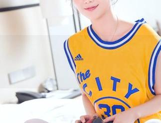 头条女神 - 莫晓希的JK合集：穿着制服，我觉得自己可以上天！