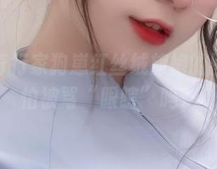 不下载奇行家狗崽红丝绒旗袍的图片，不怕被骂“眼瞎”吗？