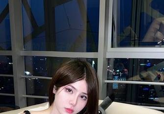 微密圈 - 哟，奔跑的晶骡子的新在线写真：红灯下，忽然想起了小时候的…古怪回忆