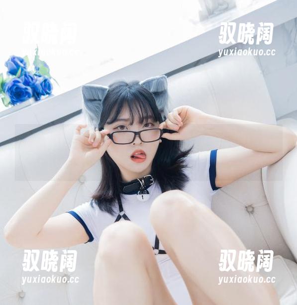 看，宋哈娜如何用白色说出不一样的话，合集慢慢看
