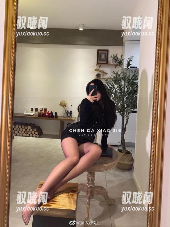 微密圈 - 不可思议的宇宙：宸大小姐私房美图合集，让人忍不住多看几遍。