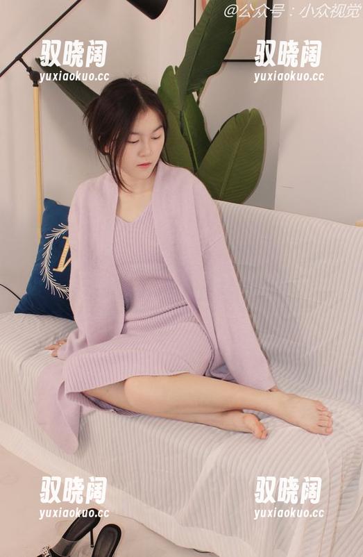 小众视觉 - 当韧性遇上小苏菲：精选图库展示，她的瑜伽可不只是扭扭腰而已
