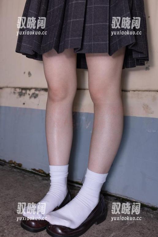 少女秩序 - 小鱼不只会游，就连御姐资源都是另一种洒脱