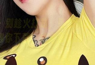 微密圈 - 别趁火打劫，张老师的夏日全集可是值得你下载、细细品味的“美味”。