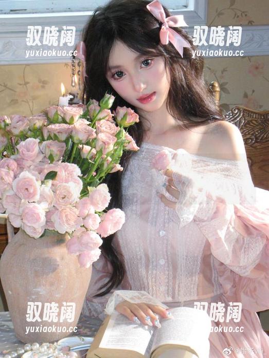 怡子yiii比基尼作品，让我来评评你的选材…哈哈！