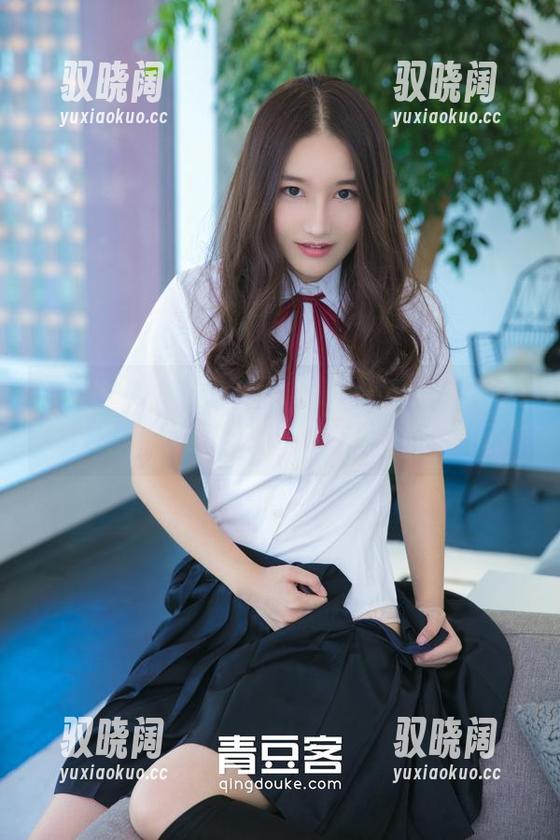 推女神 - 有时候礼服只是个背景，Kiren_程程程的美图已足够成为焦点，你懂的