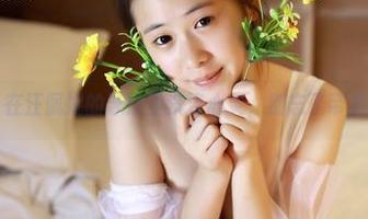 推女神 - 在汪佩妮的泳池里洗涤心灵，别忘了带走的资源哦