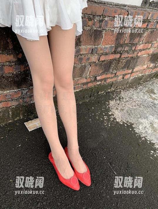 微密圈 - 桃脱了是运动员兼魅惑者，体操服写真资源，让我一时无言。