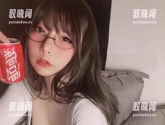 次屁啦的风纪委员范儿，每一张都值得免费下载