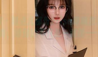秀人网 - 蹲点儿那份Elise谭晓彤黑白写真，得到的不只是一张图……