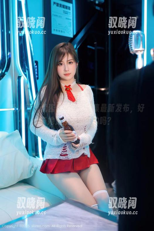 秀人网 - 优酱体操服写真集最新发布，好奇她是从天而降的吗？