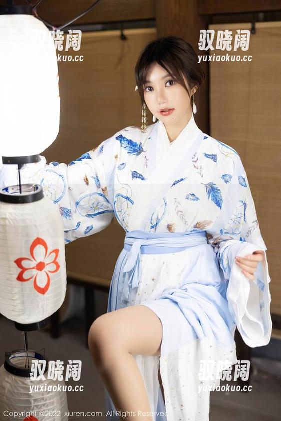 秀人网 - 你的兔妹妹学妹合集中的别样午后，观看时哪里都放松的空气。