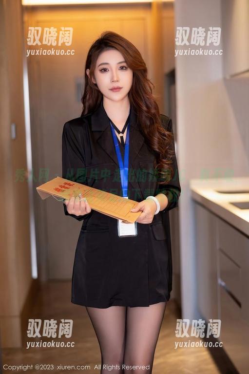 秀人网 - 从图片中走出的娇喘JC，真不敢想象这美足的下载特权！