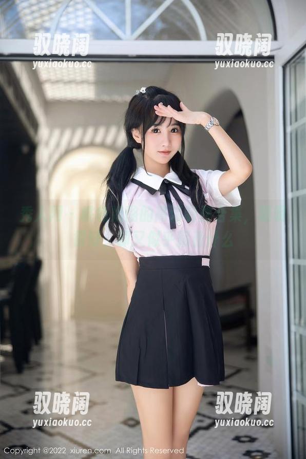 秀人网 - 桃色奶酪的高清制服合集，明明很好，却又似乎藏着什么